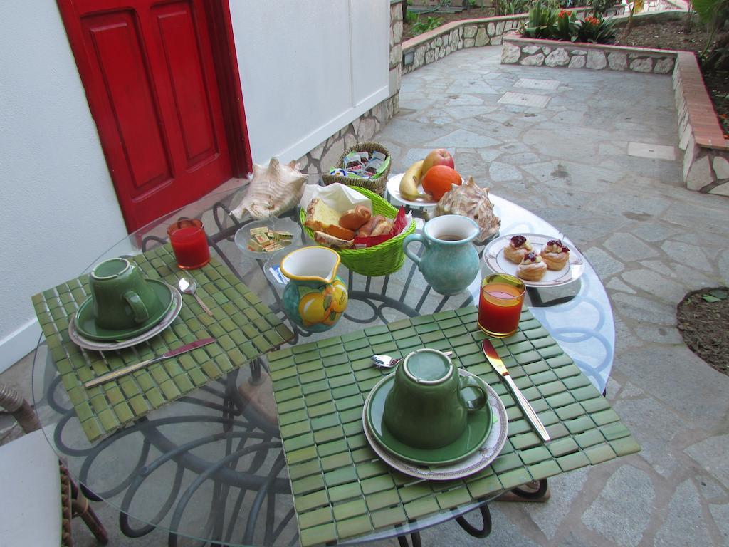 B&B Palazzo A Mare Capri Rum bild