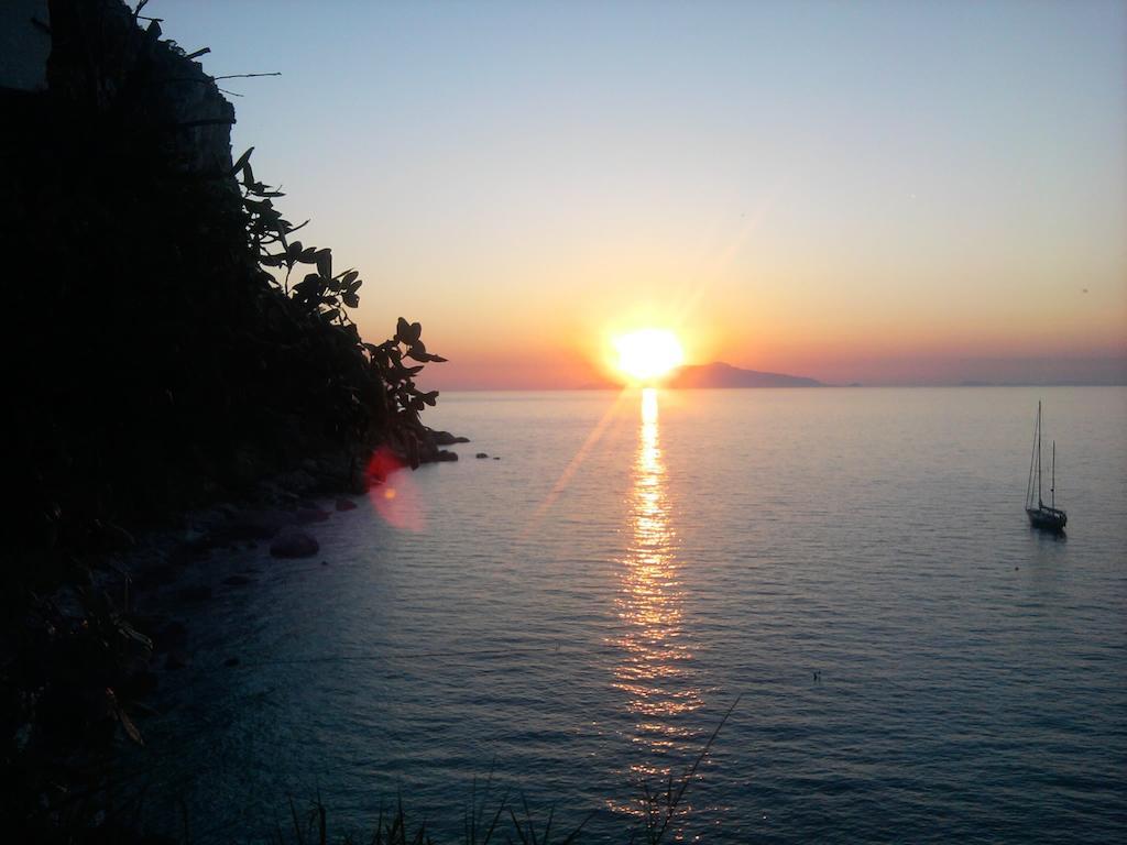 B&B Palazzo A Mare Capri Exteriör bild